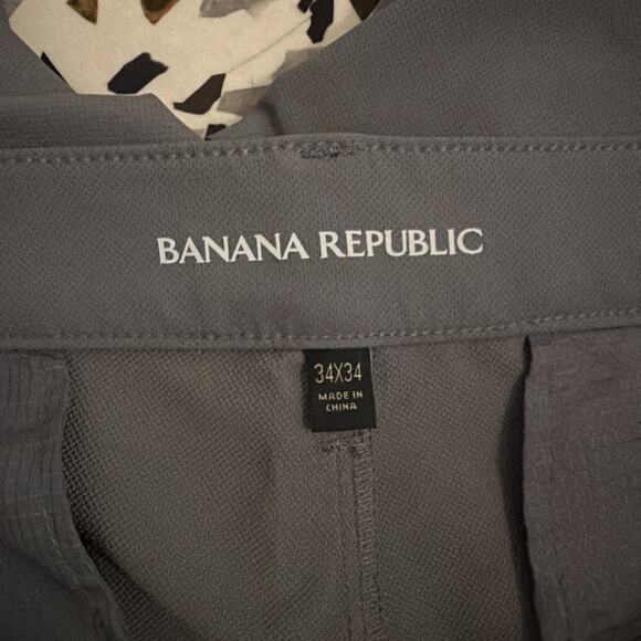 Banana Republic Mens Travel Gray Chinos Tech Flat Size 34 31 Inches - Picture 4 of 6